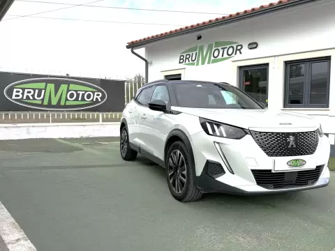 Peugeot e-2008 GT ELÉCTRICO