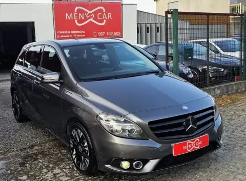 Mercedes-Benz B 180 D 7g Dct Edition