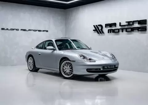 Porsche 911 (996) Carrera 4 Coupé