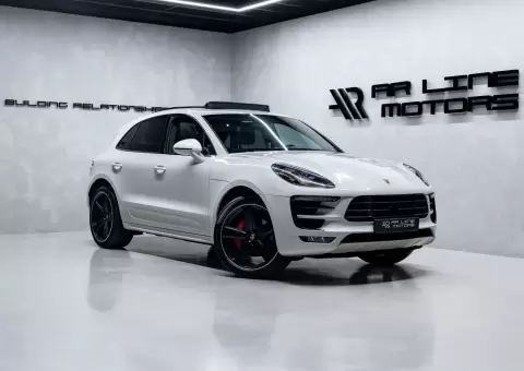 Porsche Macan Turbo Pdk
