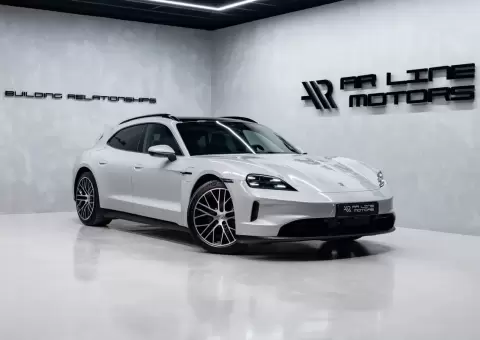 Porsche Taycan Sport Turismo Standard