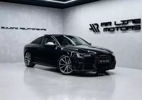 Audi RS5 S Tronic