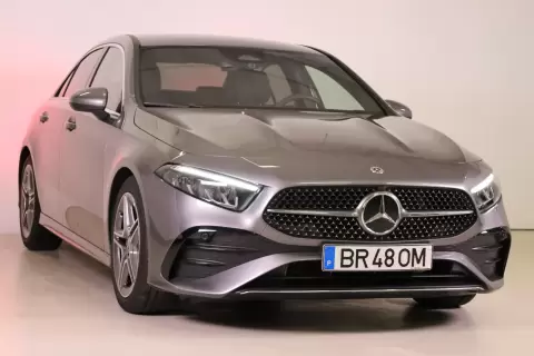 Mercedes-Benz A 180 Limousine d AMG Line Aut