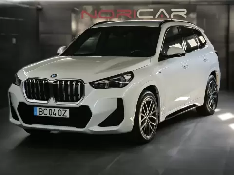 BMW iX1 xDrive30 Pack Desportivo M