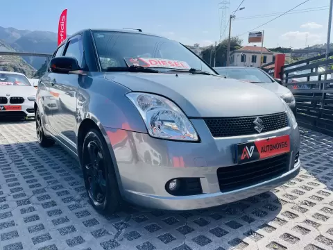 Suzuki Swift 1.3 DDiS GLX