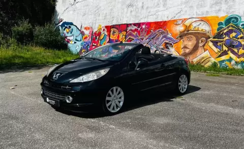 Peugeot 207 CC 1.6 HDi FAP