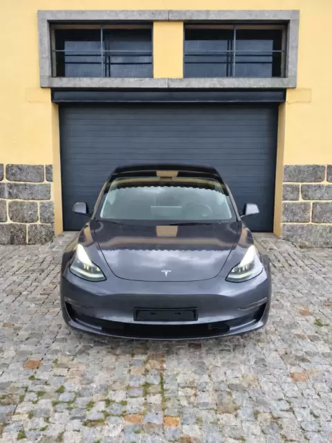 Tesla Model 3 Long Range Tração Integral Premium