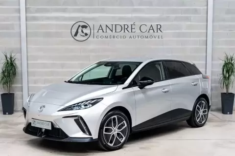MG MG4 64 kWh Luxury