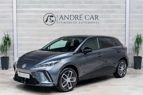 MG MG4 64 kWh Luxury