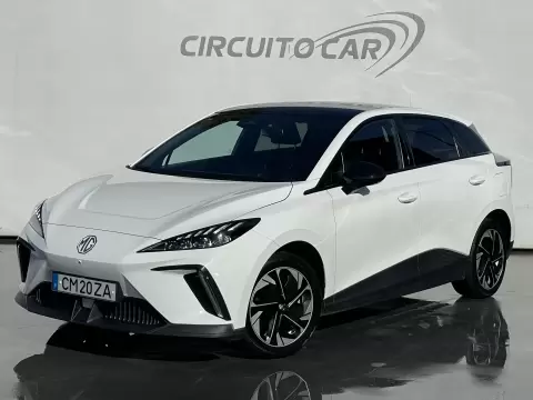 MG MG4 64KwH Luxury