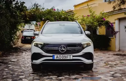 Mercedes-Benz EQB 350 4Matic AMG Line
