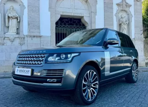 Land Rover Range Rover 4.4 SDV8 Autobiography