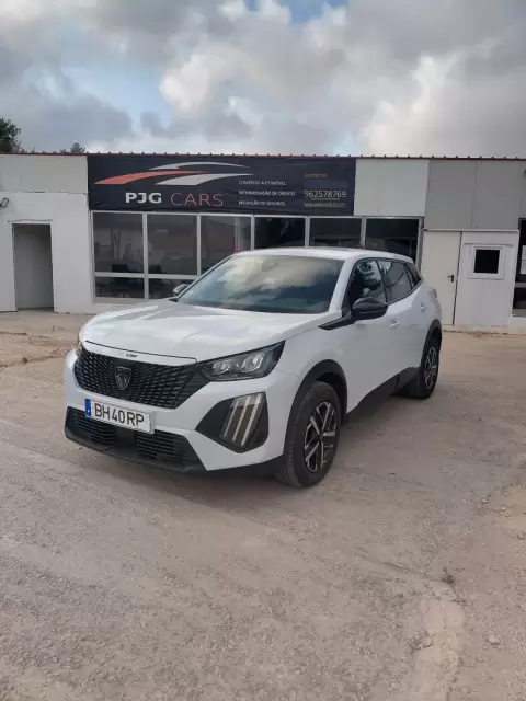 Peugeot 2008 1.2 PureTech Allure