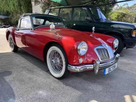 MG MGA