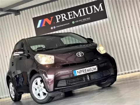 Toyota iQ 1.0 VVT-I