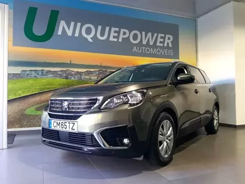 Peugeot 5008 1.5 Blue Hdi Business line