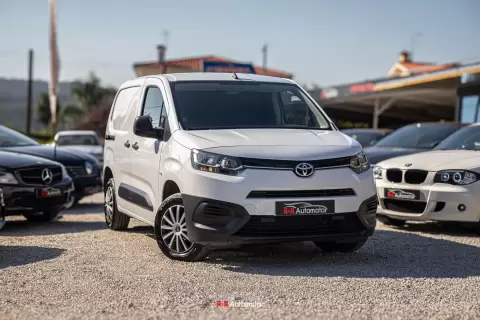 Toyota Proace City 1.5D L1 Comfort - IVA DEDUTÍVEL