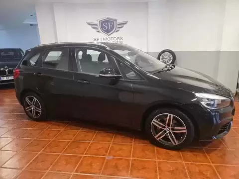 BMW 218 Active Tourer D Aut Sport Line