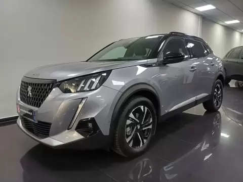 Peugeot 2008 Puretech 130 Eat8 Gt