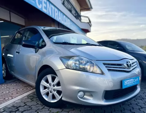 Toyota Auris 1.4 D-4D Comfort 90Cv