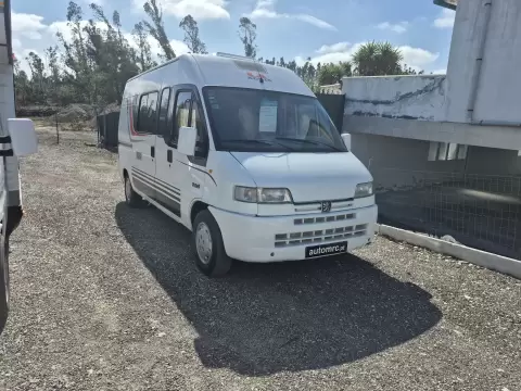 Peugeot Boxer Boxer 2.5 TD 108 CV - AUTO VIVENDA XXL - 4 LUGARES - 4 DORMIDAS
