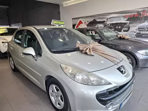 Peugeot 207 1.4 16V Sport