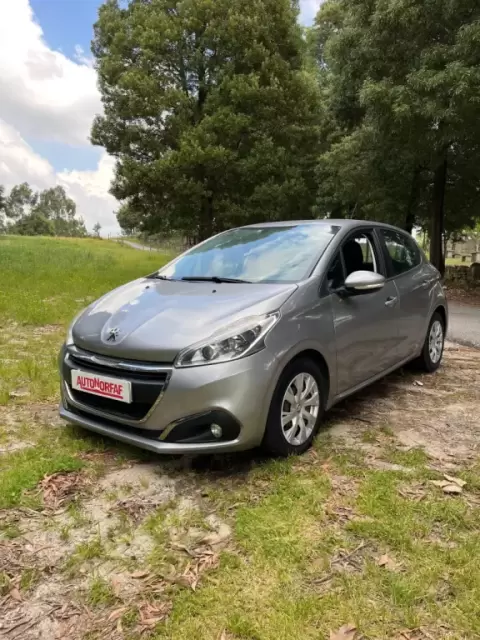 Peugeot 208 1.5 BlueHDi Active