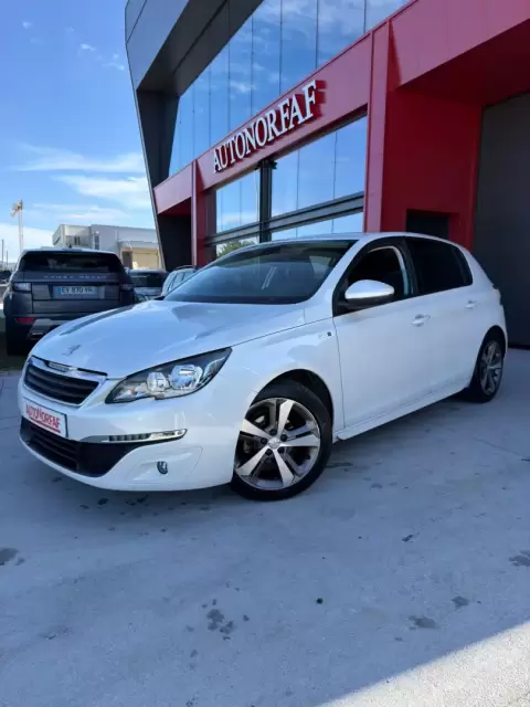 Peugeot 308 1.2 PureTech Style