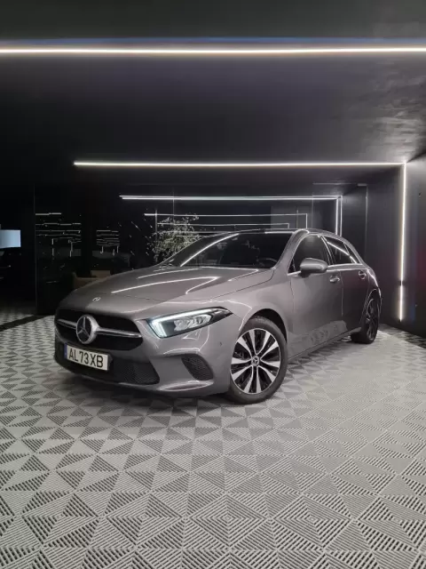 Mercedes-Benz A 250e Progressive