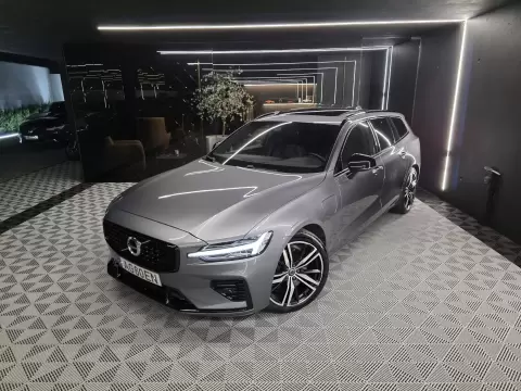 Volvo V60 2.0 T6 AWD TE R-Design