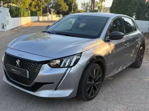 Peugeot 208 1.2 PureTech GT Pack EAT8