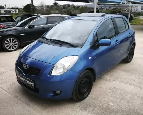 Toyota Yaris 1.4 D-4D Sol+AC+VSC
