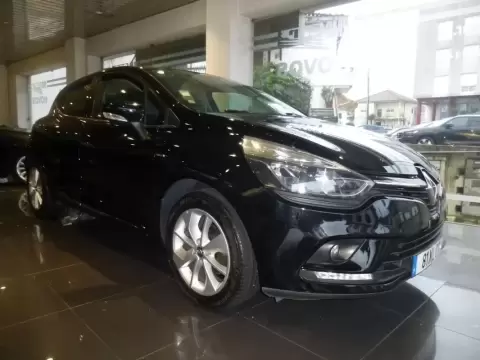 Renault Clio 0.9 TCe Limited Bi-Fuel