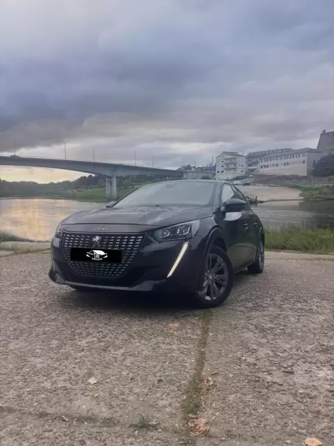 Peugeot e-208 50 kWh Allure Pack