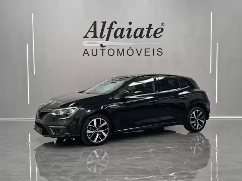 Renault Mégane 1.3 TCe Limited EDC