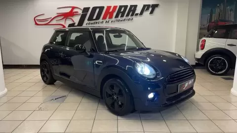 MINI One D BLACK DETAILS