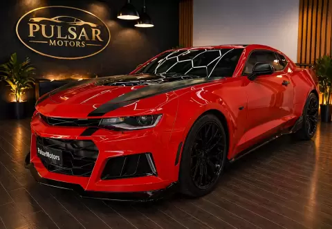 Chevrolet Camaro Coupe 2.0 Aut.