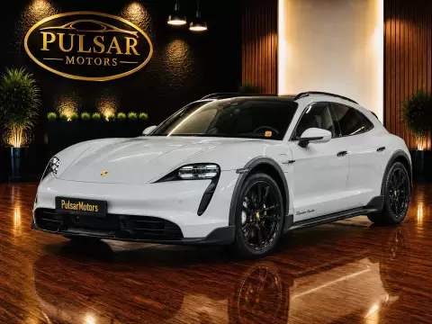 Porsche Taycan Turbo