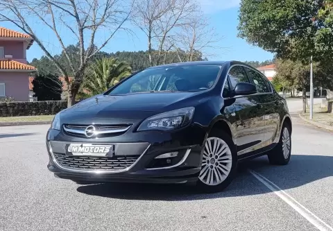 Opel Astra 1.6 CDTi Cosmo Start/Stop