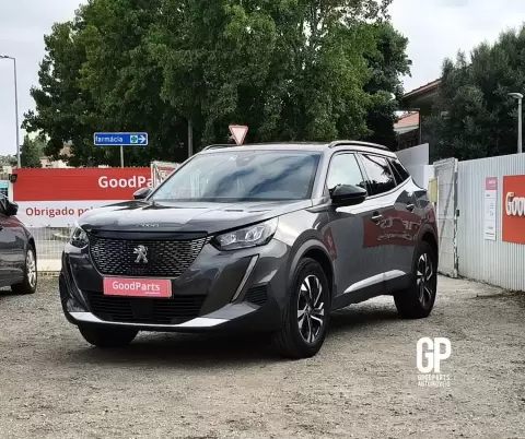 Peugeot 2008 1.2 PureTech Allure