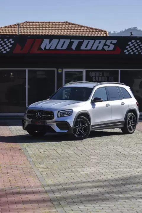 Mercedes-Benz GLB 180 d AMG Line