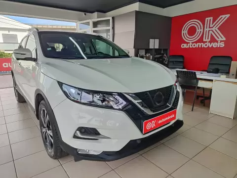 Nissan Qashqai 1.5 dCi N-Connecta 18 RS+PS