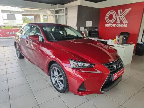 Lexus IS 300H Sport Edition
