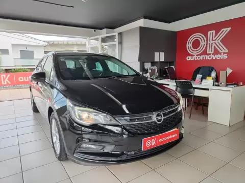 Opel Astra Sports Tourer 1.4 T Dynamic Sport