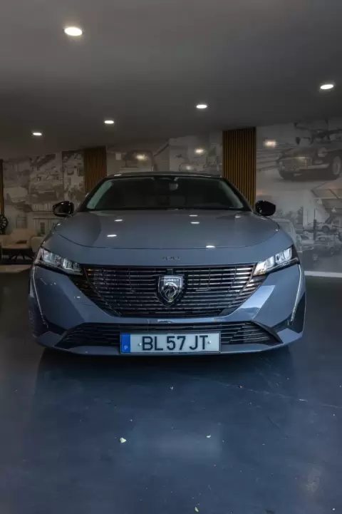 Peugeot 308 SW 1.2 PureTech Allure EAT8