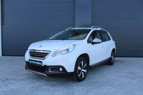 Peugeot 2008 1.2 PureTech Allure