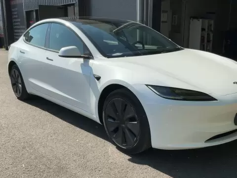 Tesla Model 3 Standard Range