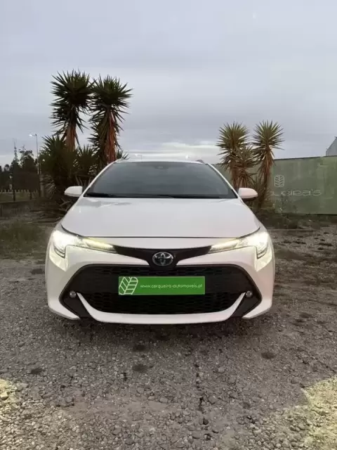Toyota Corolla Touring Sports 1.8 HYBRID S