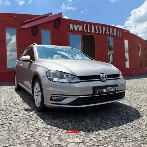 VW Golf 1.6 TDI Confortline