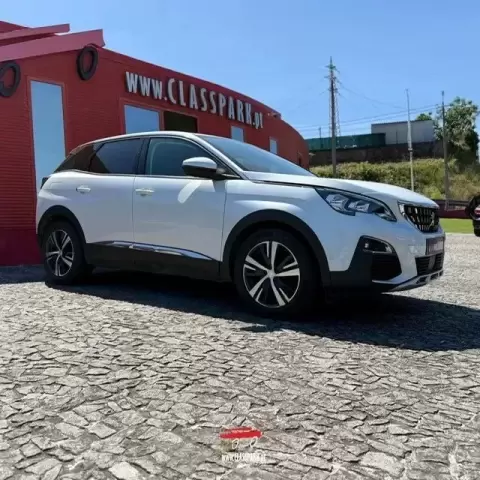 Peugeot 3008 1.5 BlueHDi Allure